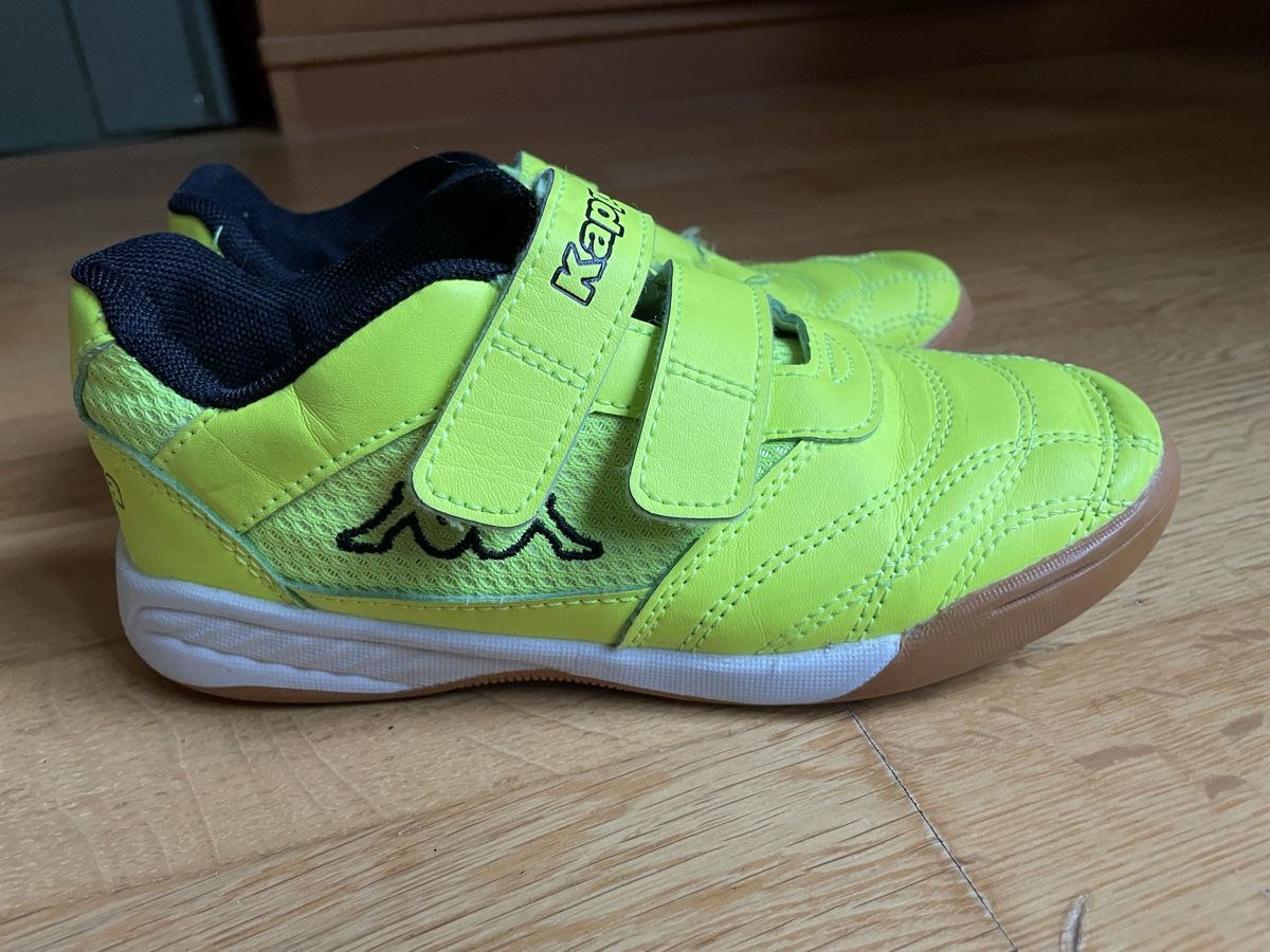 Kappa Scarpe per ragazzi: Kappa Hallenschuhe, Gr. 31, Neon Gelb – Usato da Bern venduto da brup