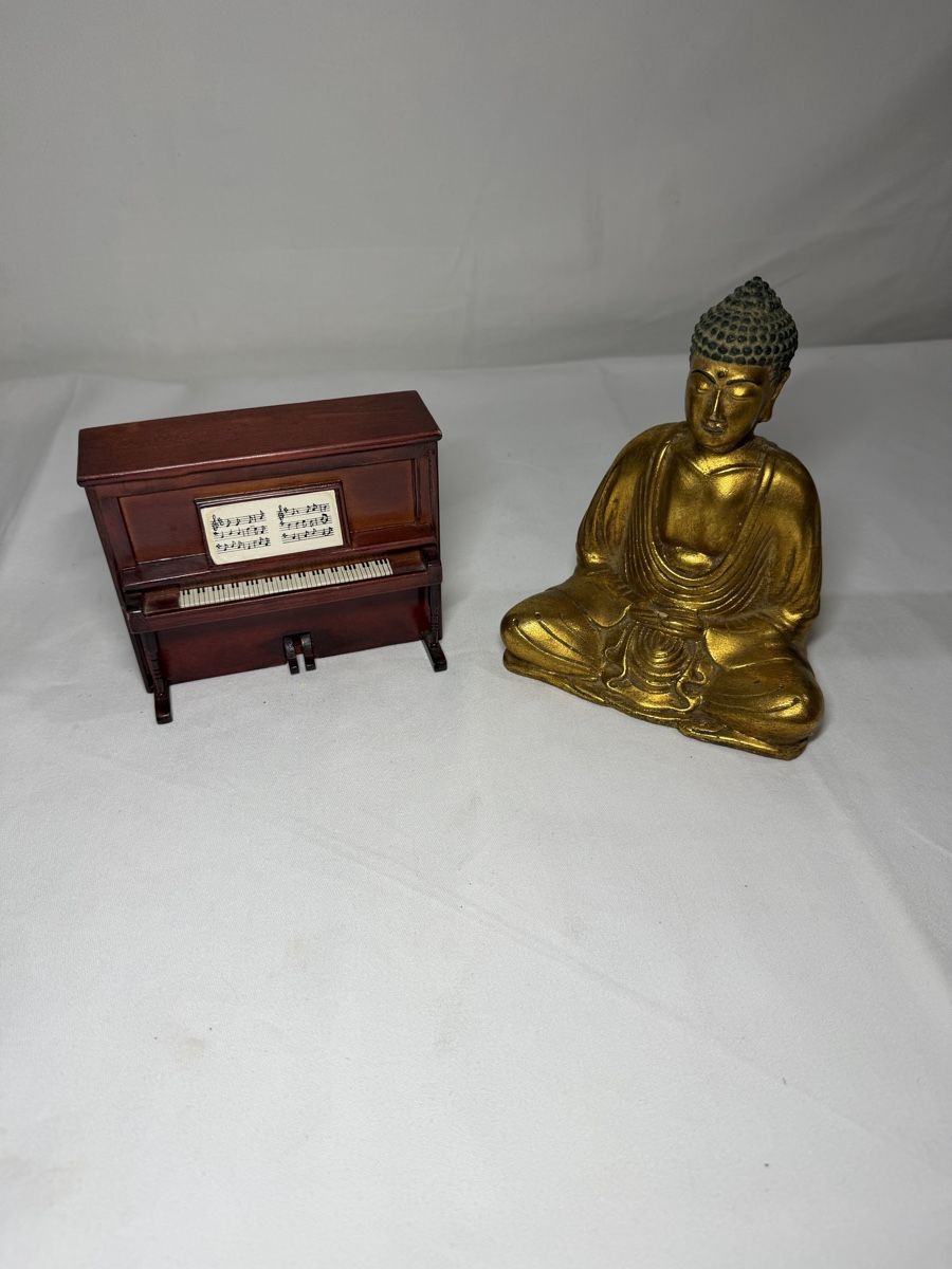 Tutte le decorazioni: Deko Klavier aus Holz/ Buda – Usato da Oberwil BL venduto da Hariva