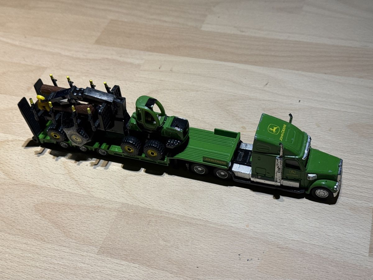 John Deere Trattori: John Deere Set X – Usato da Stüsslingen venduto da leo_nzh6 5