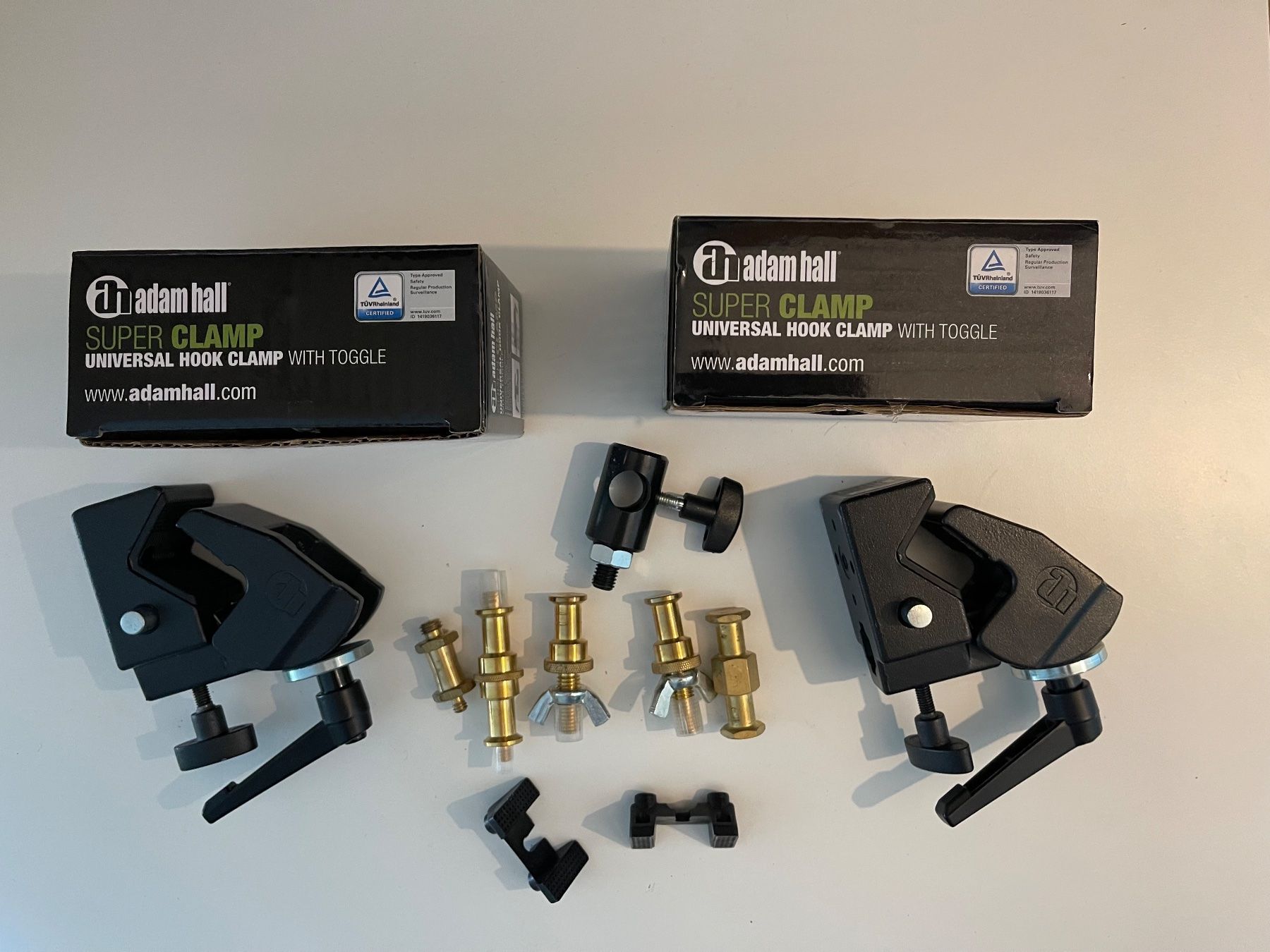Supporti a parete: 2 Adam Hall Super Clamps – Usato da Bazenheid venduto da grimauso 1