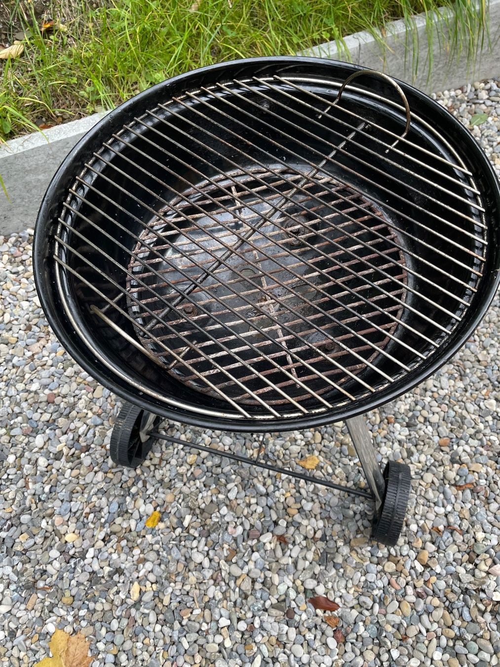 Weber Griglie: Weber Kugelgrill 47 cm Durchmesser – Usato da Gais venduto da urbuc 2