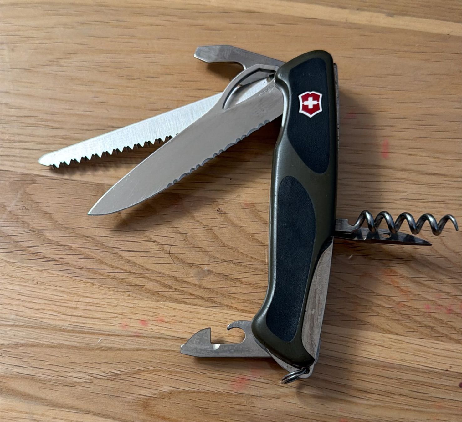 Victorinox Taschenmesser: VICTORINOX SACKMESSER – Gebraucht aus Zürich von Frei-Occasionen