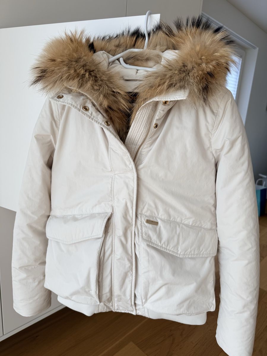 Vestes: Woolrich Jacke Größe S  – D'occasion à Jonen par ana_7zlq 9