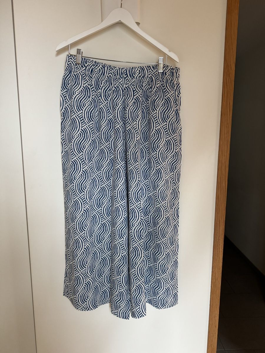 H&M Lotti di vestiti: H&M set, weite Stoffhose mit Bluse, L – Nuovo (secondo la descrizione) da Weesen venduto da sannevanrijn 1