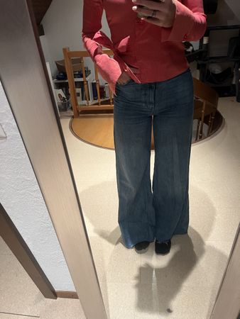 Bershka The Wide Jeans Denim Gr. 36 Top Zustand!