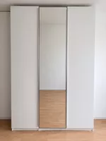 Schrank 3 Türen weiss mit Spiegel, ca. 150B x 60T x 236H