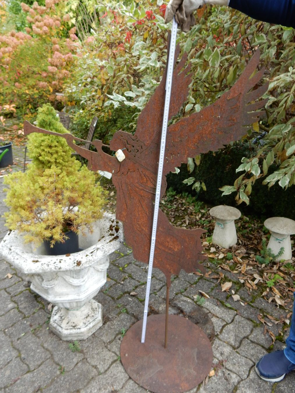 Figuren: Gartendeko Figur: grosser Engel mit Trompete - Rost – Neu (gemäss Beschreibung) aus Jona von simongarden 2
