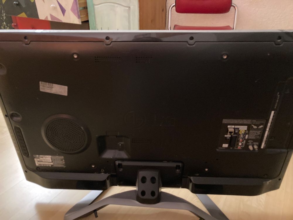 LG Fernseher 106 Diagonale Kaufen auf Ricardo