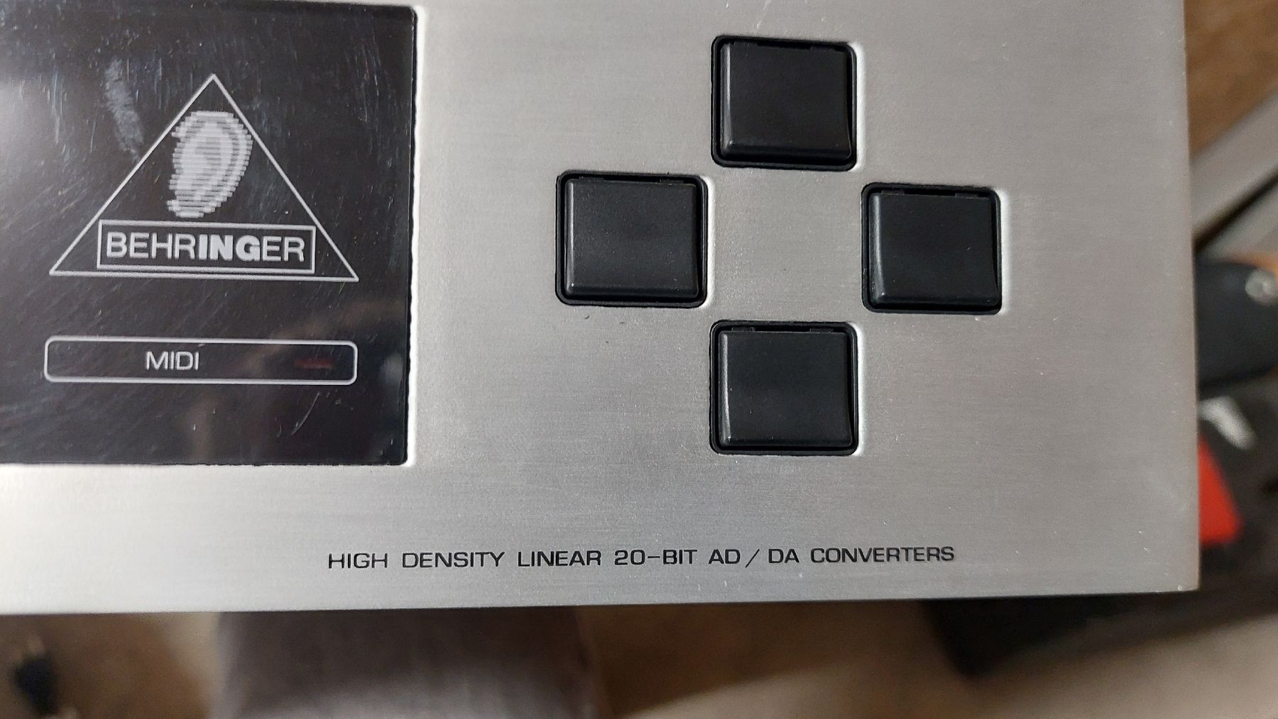 Behringer Equalizzatori: Behringer Ultra-Curve DSP 8000 – Usato da Thun venduto da rom_mvc9 4