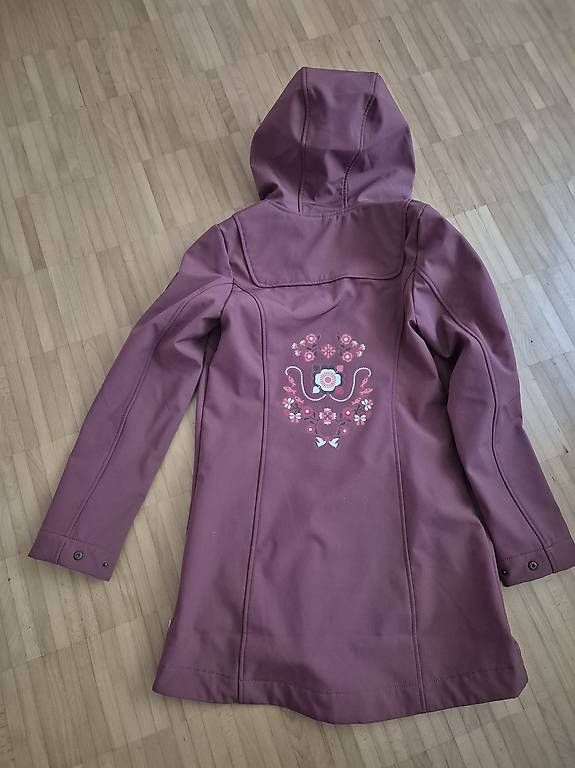 Blutsgeschwister Giacche: Blutsgeschwister Sofshelljacke / Kurzmantel, Gr. S, neu – Nuovo (secondo la descrizione) da Bern venduto da grisu_79