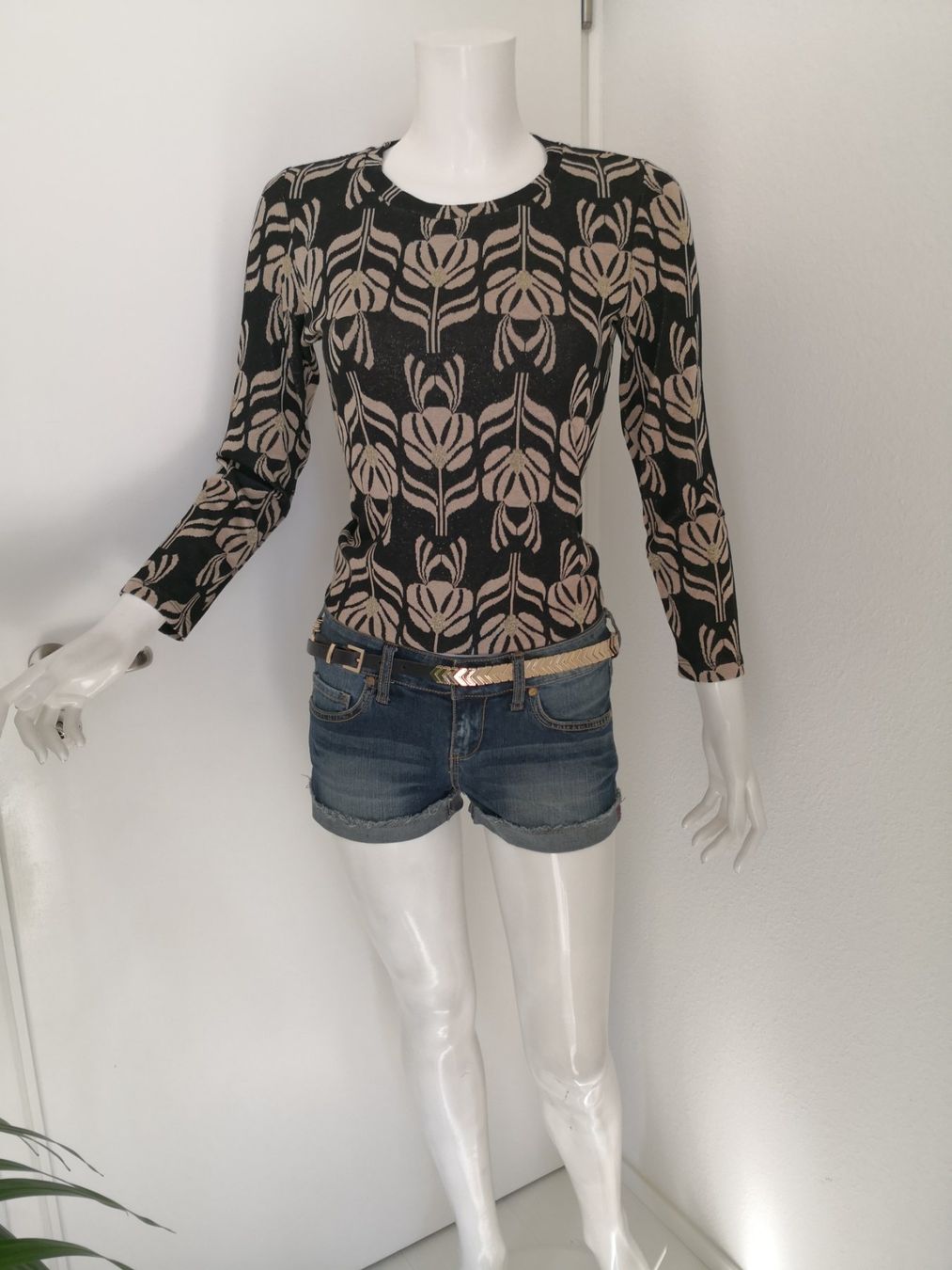 Zara Pullover & Sweatshirts: 🤩ZARA PULLOVER SCHWARZ-GOLD BLUMEN MUSTER NEU – Neu (gemäss Beschreibung) aus Olten von Naja-Twins-Twins 4