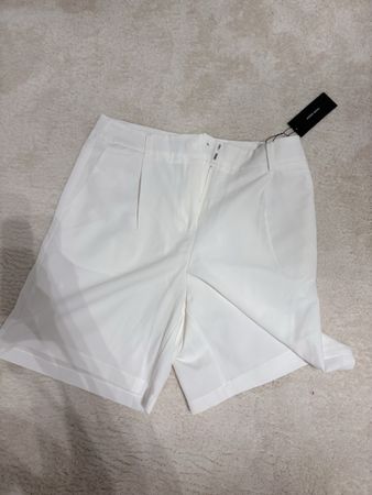 Damen Shorts VERO MODA weiss Grösse EU 40 neu