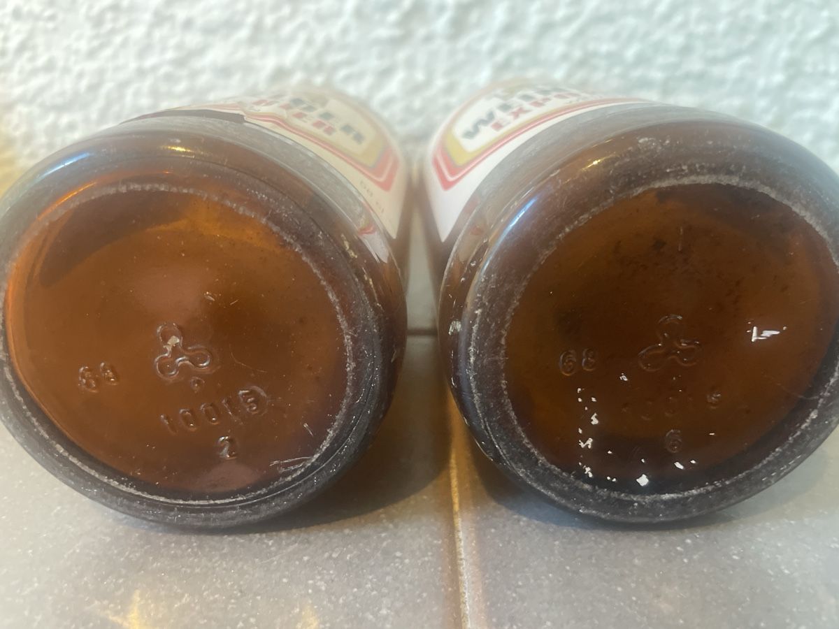 Bicchieri, Caraffe & Bottiglie: 2 Antike Bierflaschen Weinfelder Export Bier 1968 – Usato da Winterthur venduto da cheerio97 6