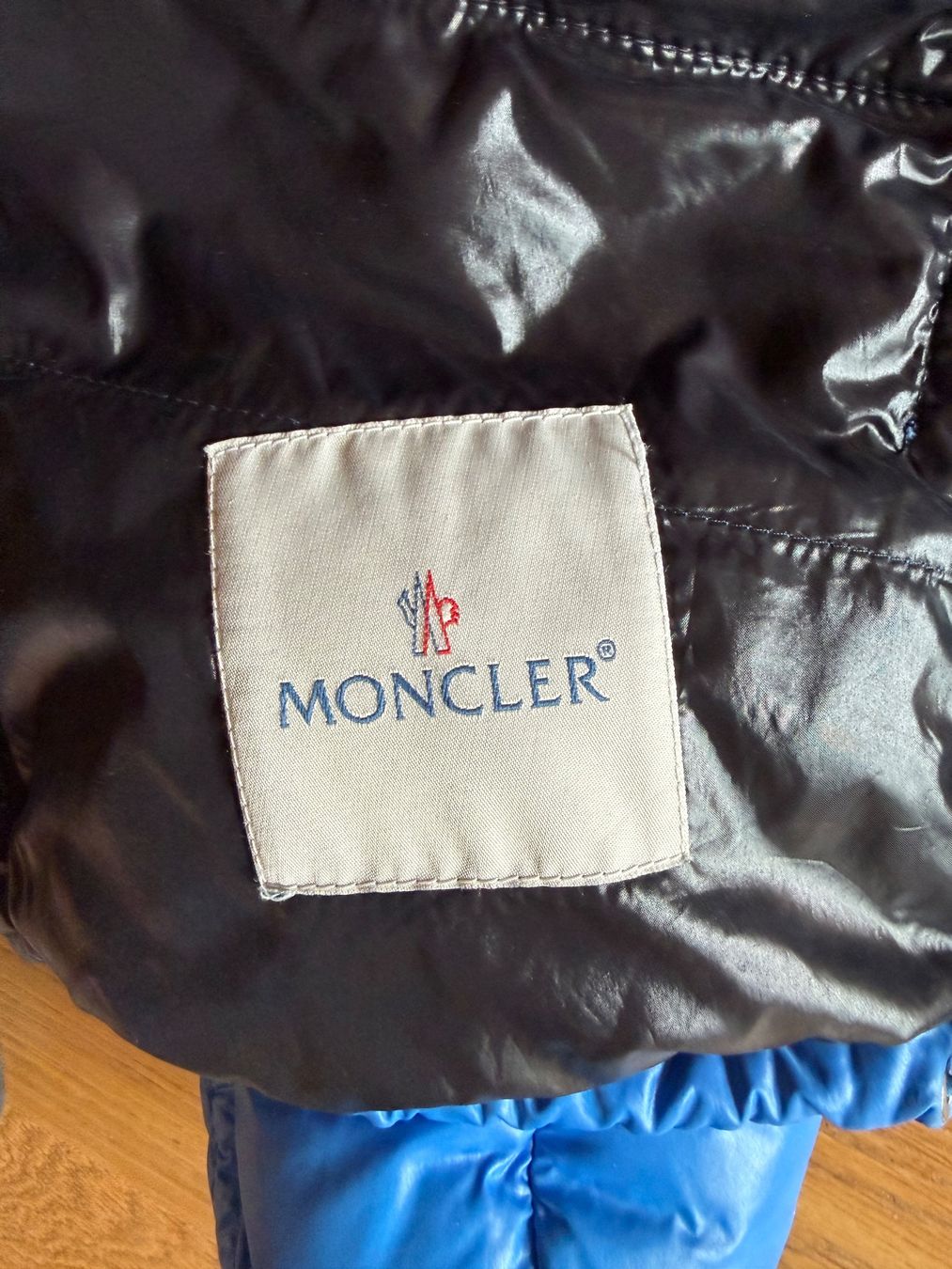 Moncler Vestes: Doudoune Moncler – D'occasion à Morges par acm_lg5s 3