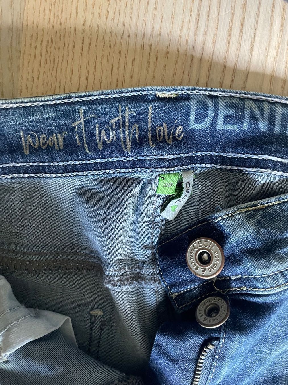Cecil Jeans: Denim Cecil Gr. 28 – Gebraucht aus Zürich von jandra01 5