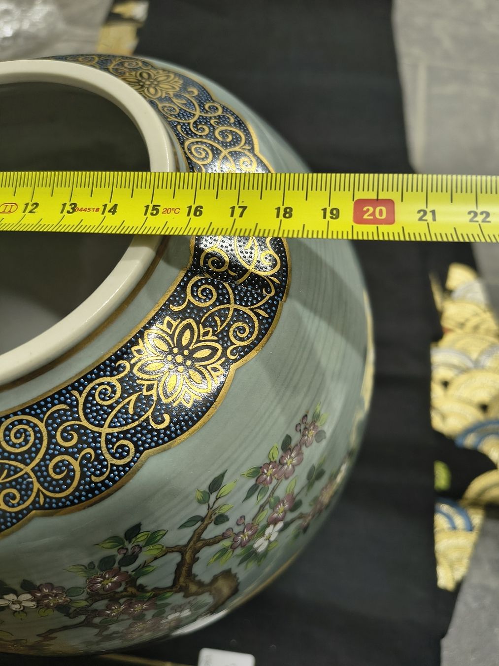 Vasi & Recipienti: Big Japanese vase, Kutani  – Usato da Vevey venduto da cos-vero 4