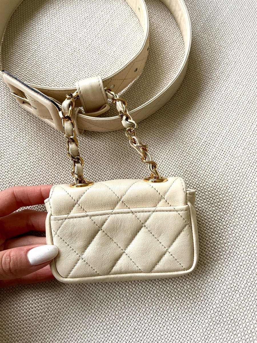 Chanel Borse da donna: Chanel vintage belt bag – Usato da Stäfa venduto da Nicole093 2