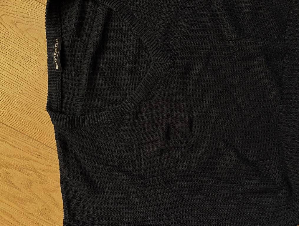 Pullover & Sweatshirts: Pullover blu corto - Brandy – Gebraucht aus Cademario von ana_zp9b 1