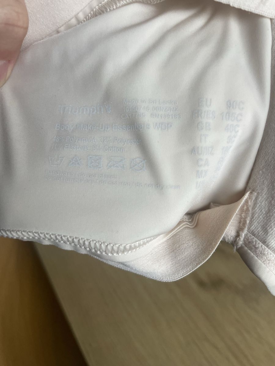 Triumph Altra biancheria intima: Soutien gorge sans bretelles – Nuovo (secondo la descrizione) da Noës venduto da titerfly 3