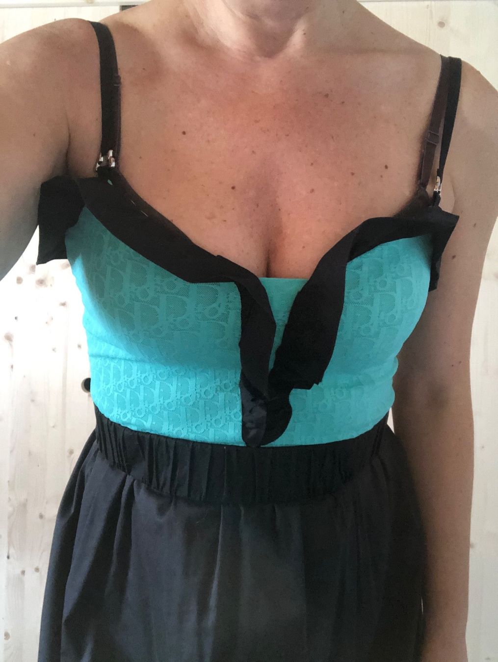 Kleider: Chic Vestito di cotone con corsetto verde-M/L – Gebraucht aus Gordevio von LanaZimm 2