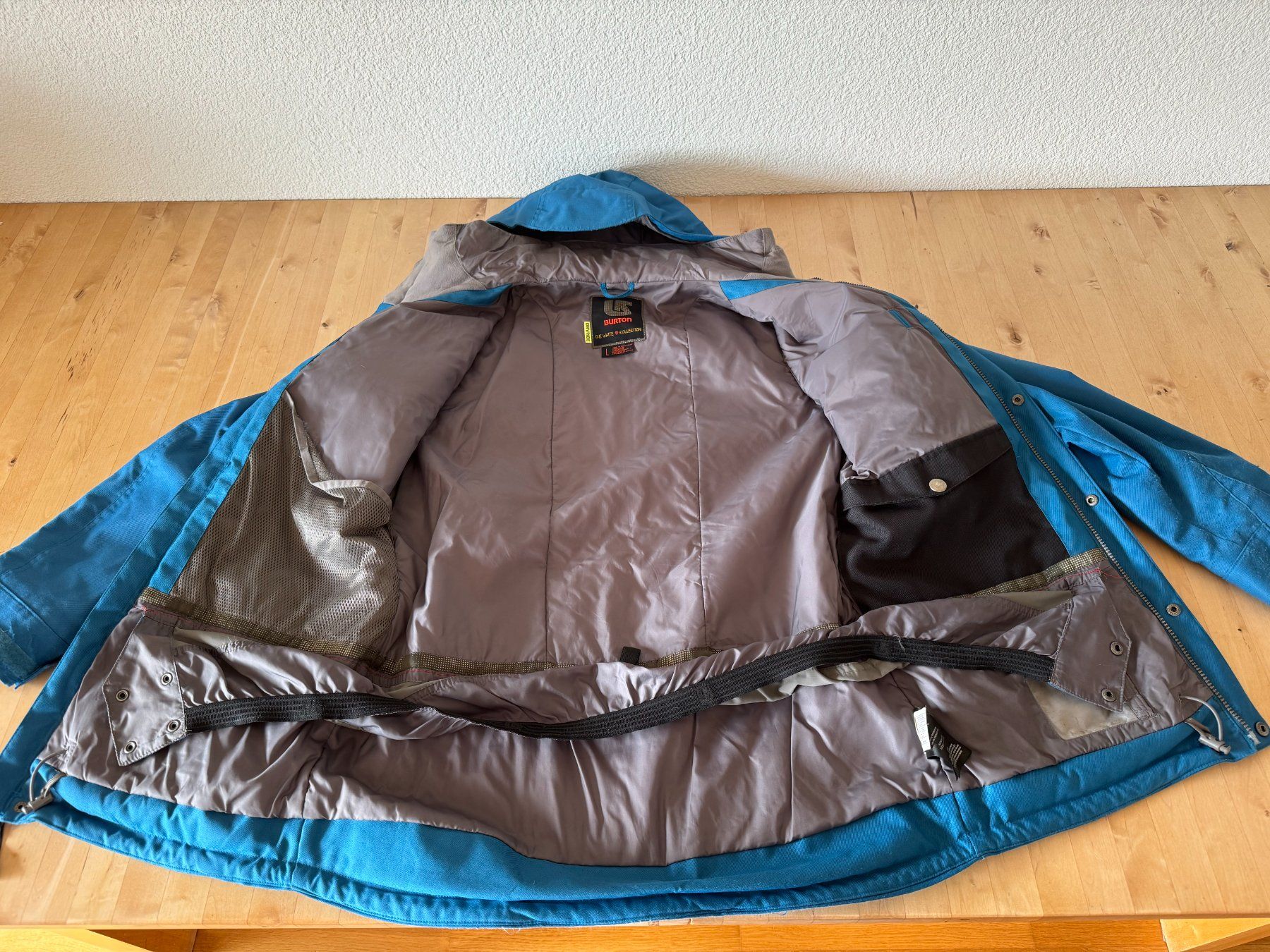 Burton Jacken: Burton Ski/Snowboardjacke, Blau, Grösse L – Gebraucht aus Ostermundigen von CptJohny 5