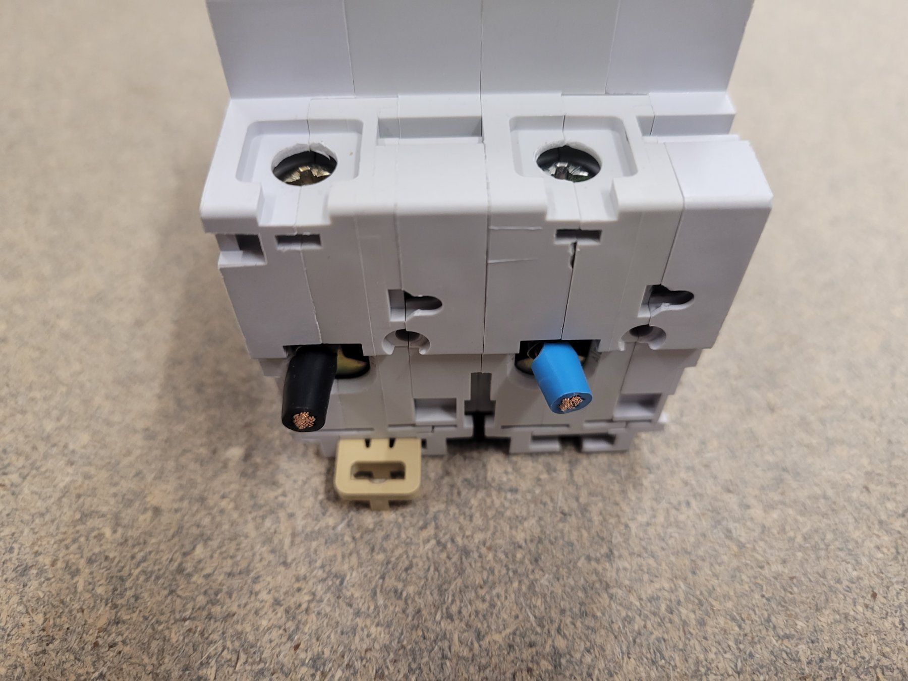 Interruttori: Merlin Gerin Automat NC100LH C10A, multi 9 – Usato da Vitznau venduto da Vitznau84 5