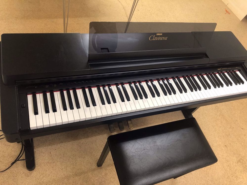 電子ピアノ YAMAHA Clavinova CLP-560 - 宮城県の家具