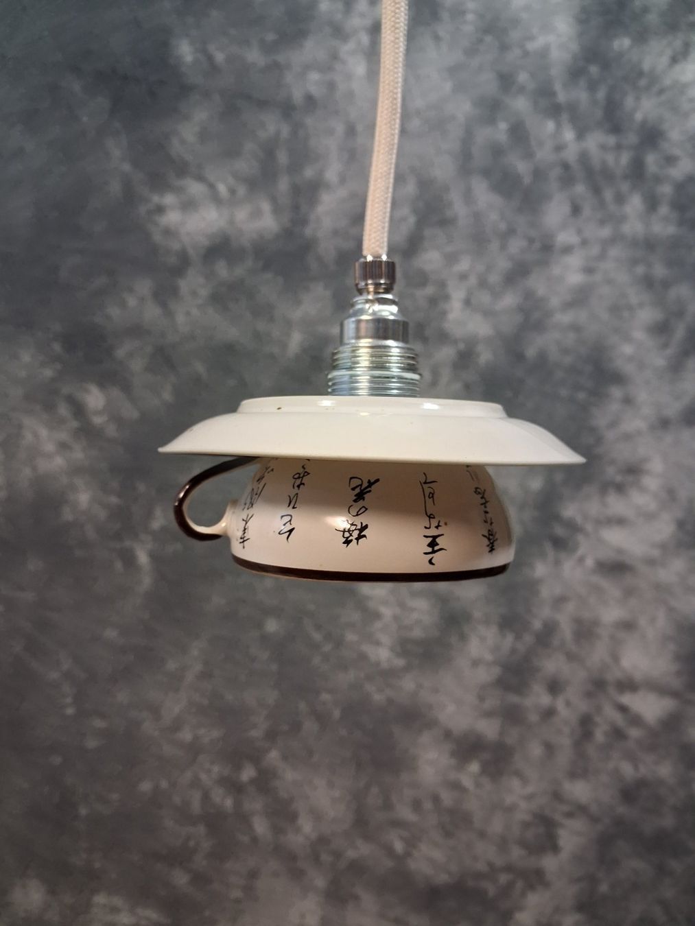 Kronleuchter & Deckenlampen: Tee Tassen Lampe – Gebraucht aus Winterthur von lampenretter 1