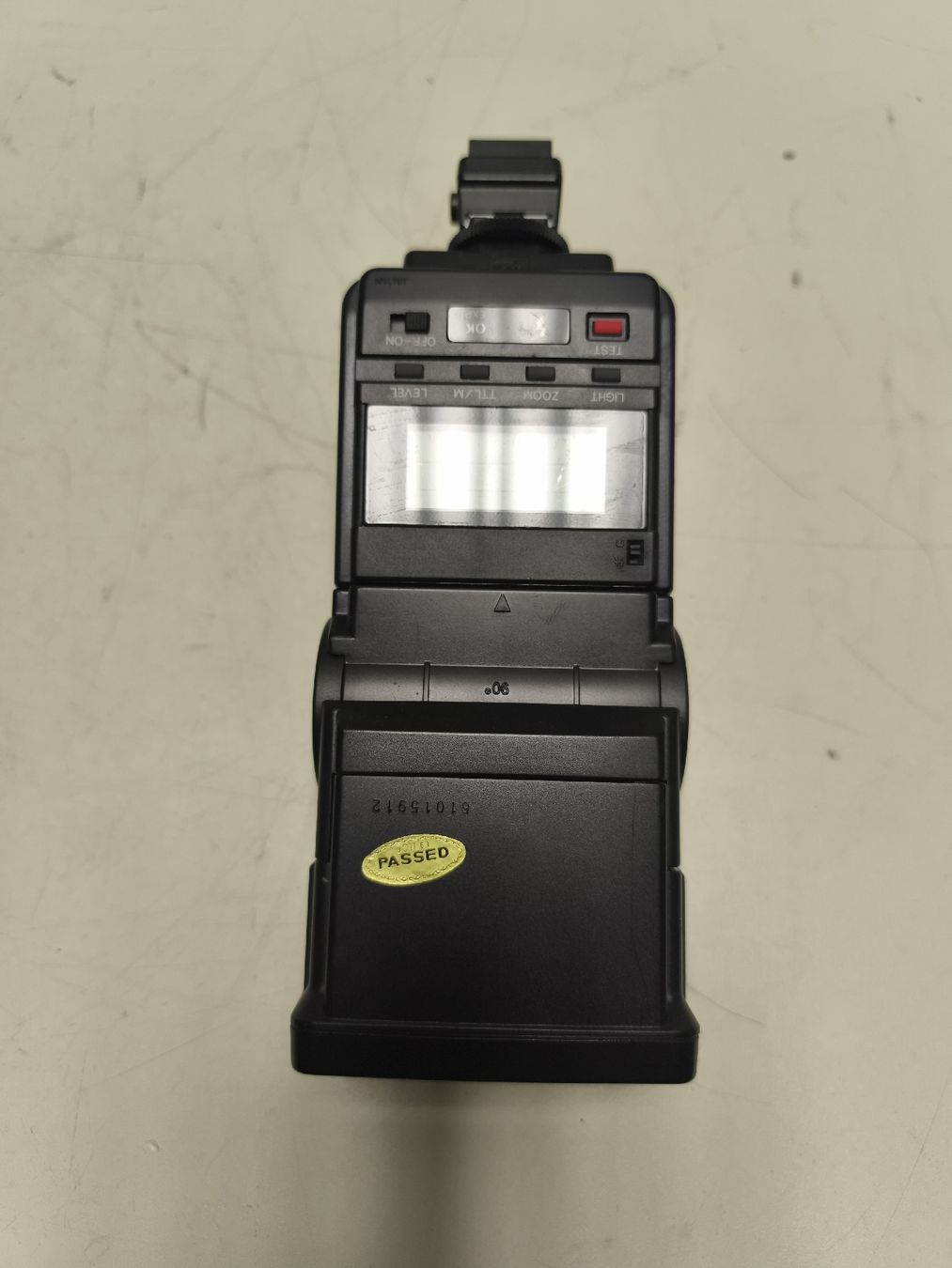 Minolta Flash: Blitzgerät Minolta Program 4000 AF mit Tasche. (nov944) – Difettoso da Künten venduto da Schnaepplihuus 1