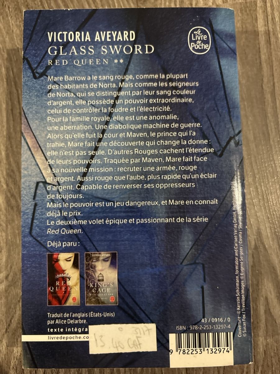 Livres: Glass Sword T. 2 – D'occasion à Dully par fam_n78c 1
