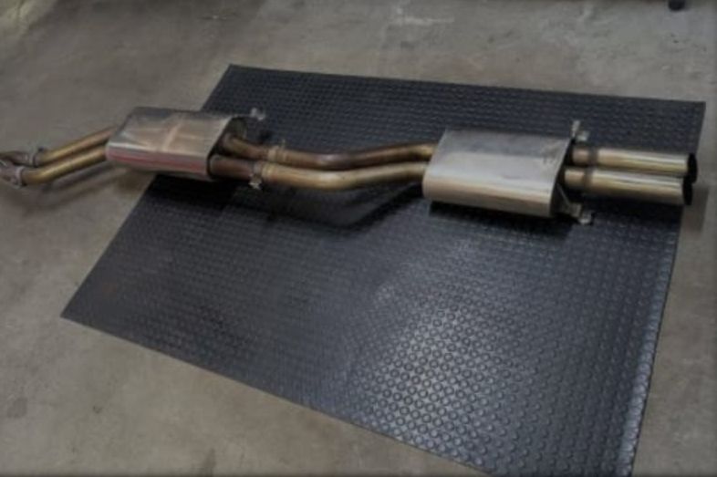 Audi Sistemi di scarico: Audi 200 20v Bn Pipes – Usato da Valendas venduto da rra_fdn5