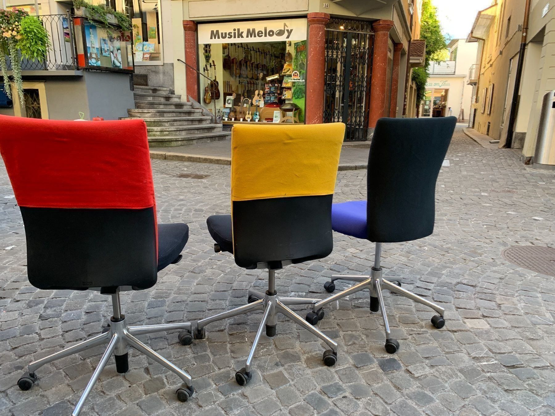 Vitra Sedie: Vitra Bürostuhl Lieferung Gratis – Usato da Thun venduto da Thuno6 3