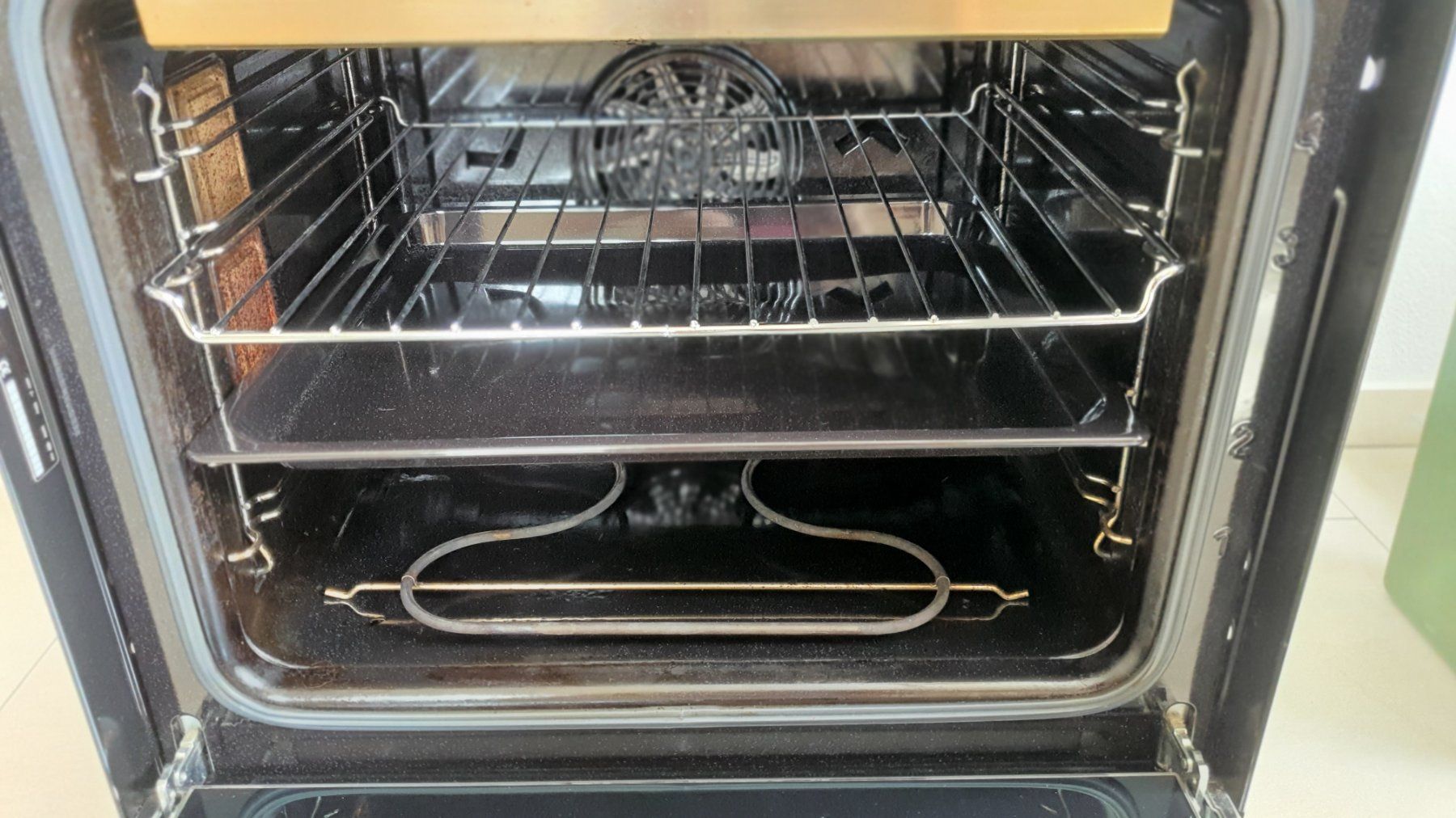 V-Zug Elettrodomestici da cucina: Backofen V-Zug Combair S – Usato da Hitzkirch venduto da Berot 3