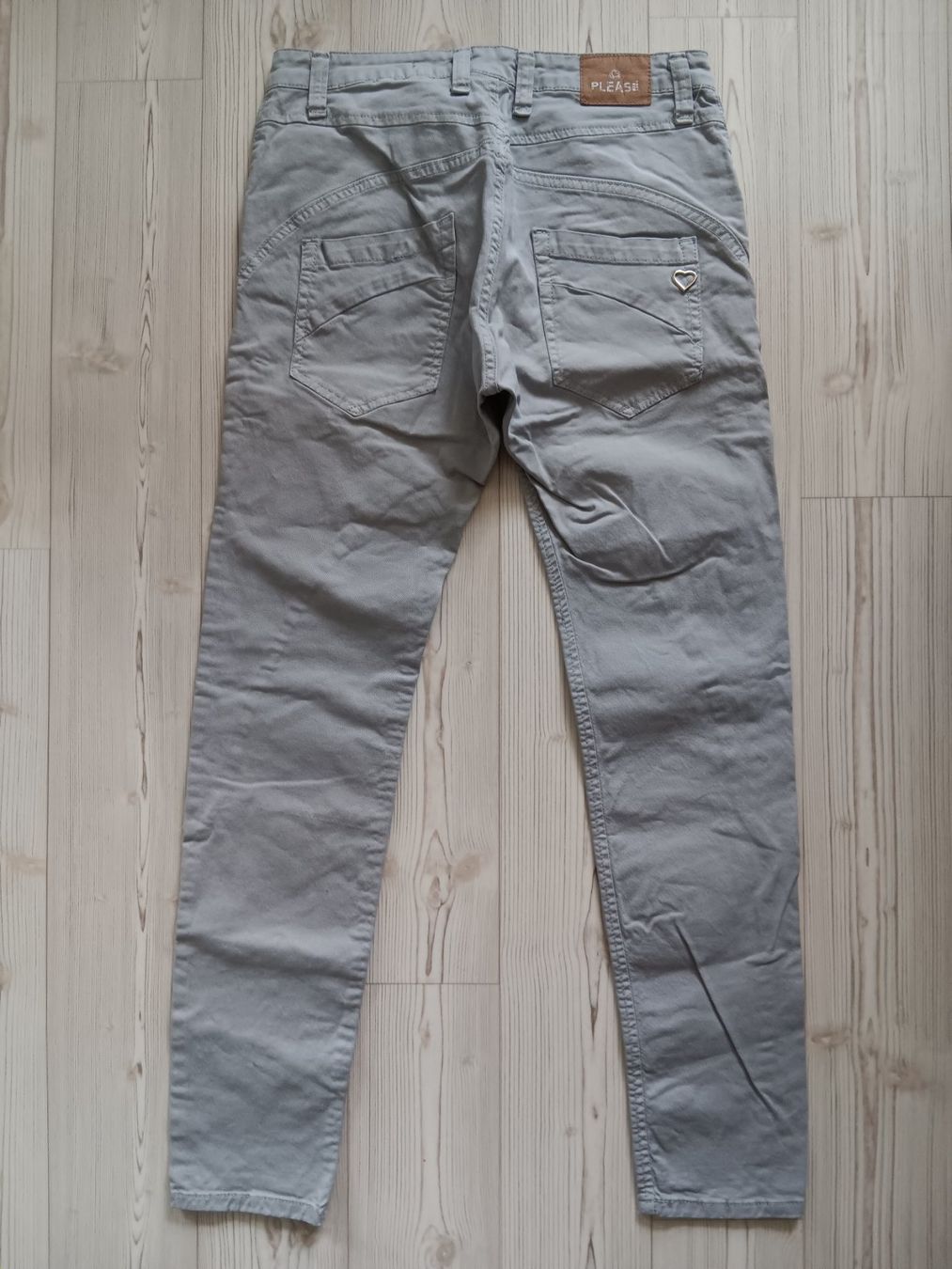 Please Jeans Jeans: PLEASE P20 Jeans taille / Grosse XS – Usato da Cossonay-ville venduto da Super-Price-Quality 5