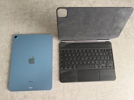 Apple iPad 5. Generation mit Magic Keyboard blau