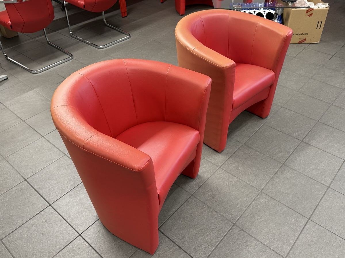 Poltrone: 2 Ledersessel – Usato da Oftringen venduto da fah_6chf 2