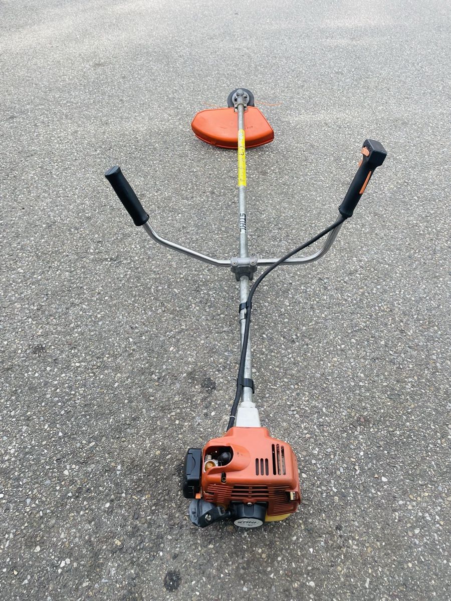 Stihl Tutti gli attrezzi: Rasentrimmer Stihl FS 74 – Usato da Würenlos venduto da Shop_Shop 2