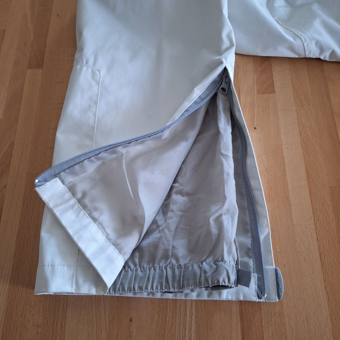 Pantaloni: Damen-Skihose Gr. 36, weiss – Usato da Schöftland venduto da casalti 1