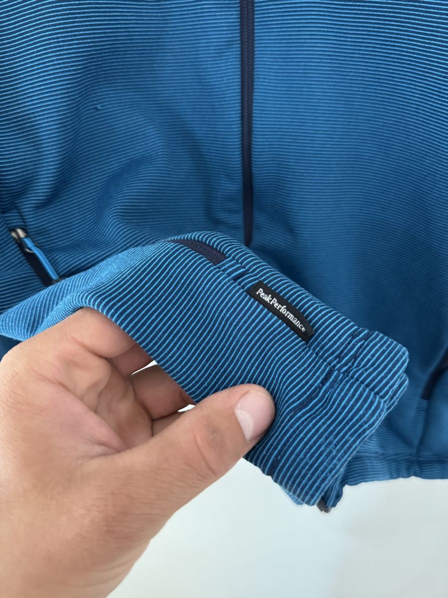 Peak Performance Maglioni & Felpe: Peak Performance Blau Pullover Grosse fit M – Usato da Wetzikon ZH venduto da Jan_wojt 2