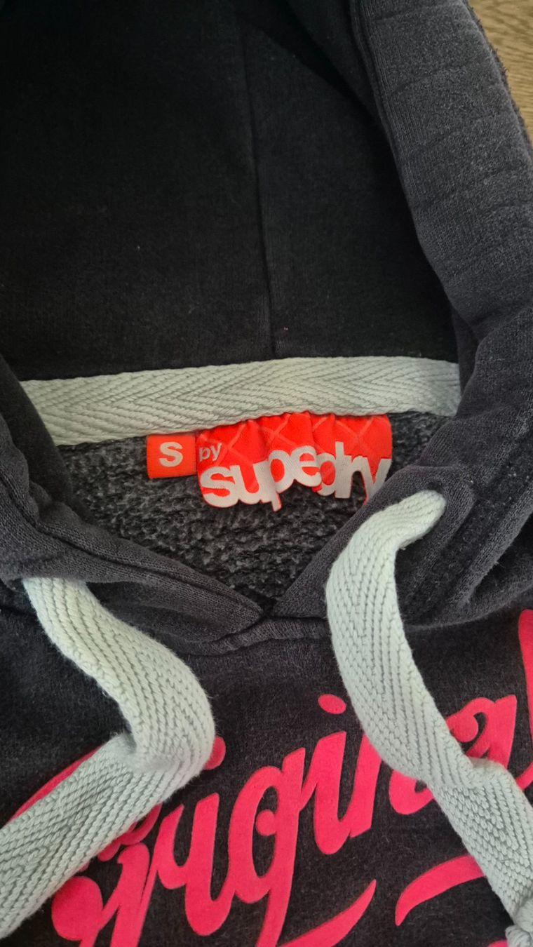 Superdry Maglioni & Felpe: Superdry Hoodie, Grösse S – Usato da Ossingen venduto da Leyazo 1