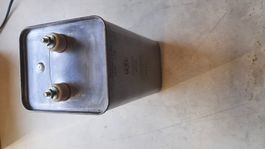condensateurs 100uF 2000VDC
