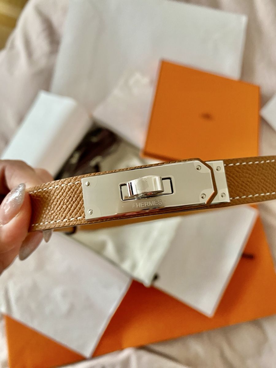 Hermès Gürtel: Hermès Kelly Belt Gold PHW – Neu und originalverpackt aus Genève von Sally_LuxxyGeneva 7