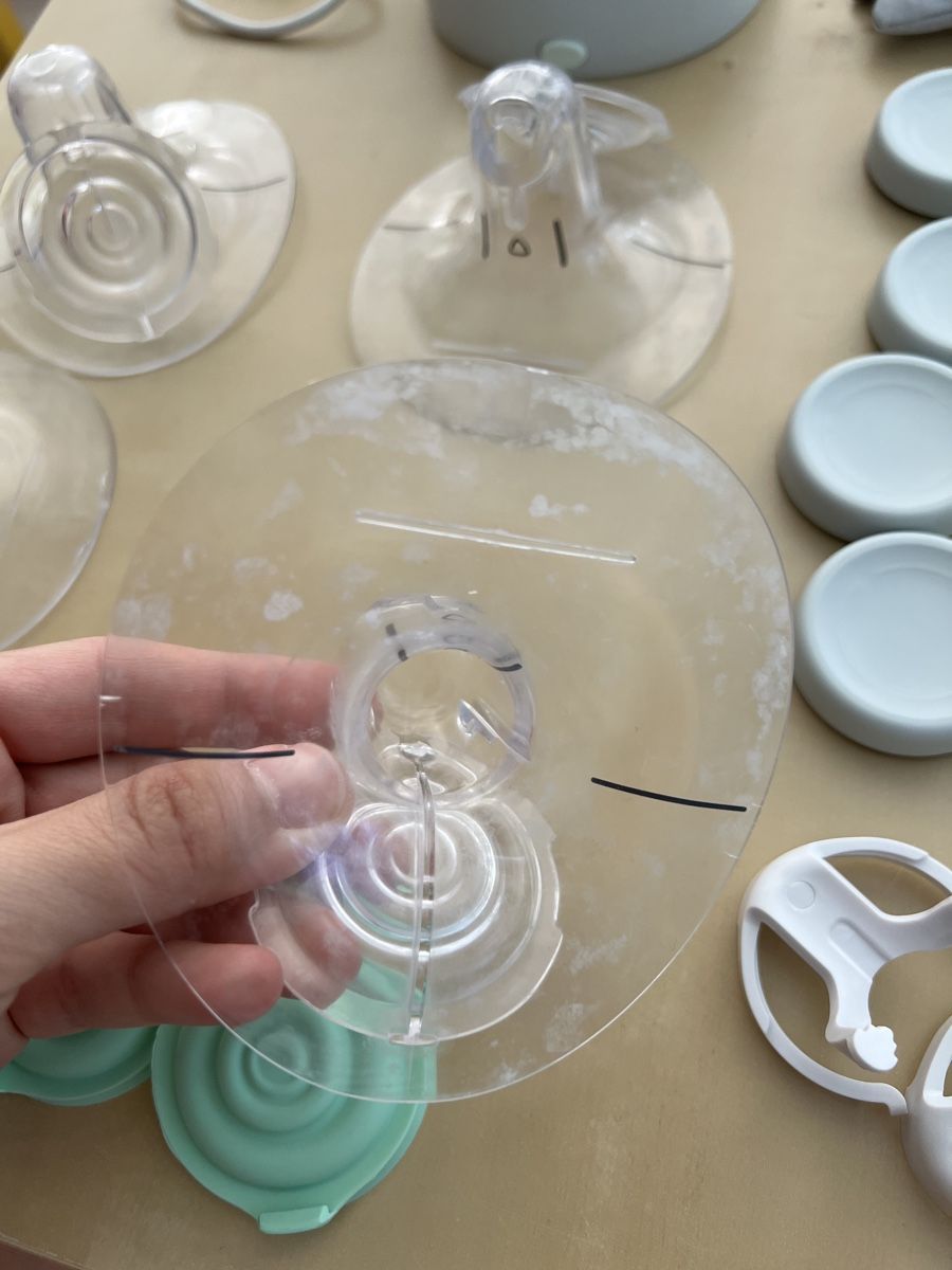 Elvie Accessori per l’allattamento: Elvie Doppelmilchpumpe – Usato da Gisikon venduto da anibelo 5