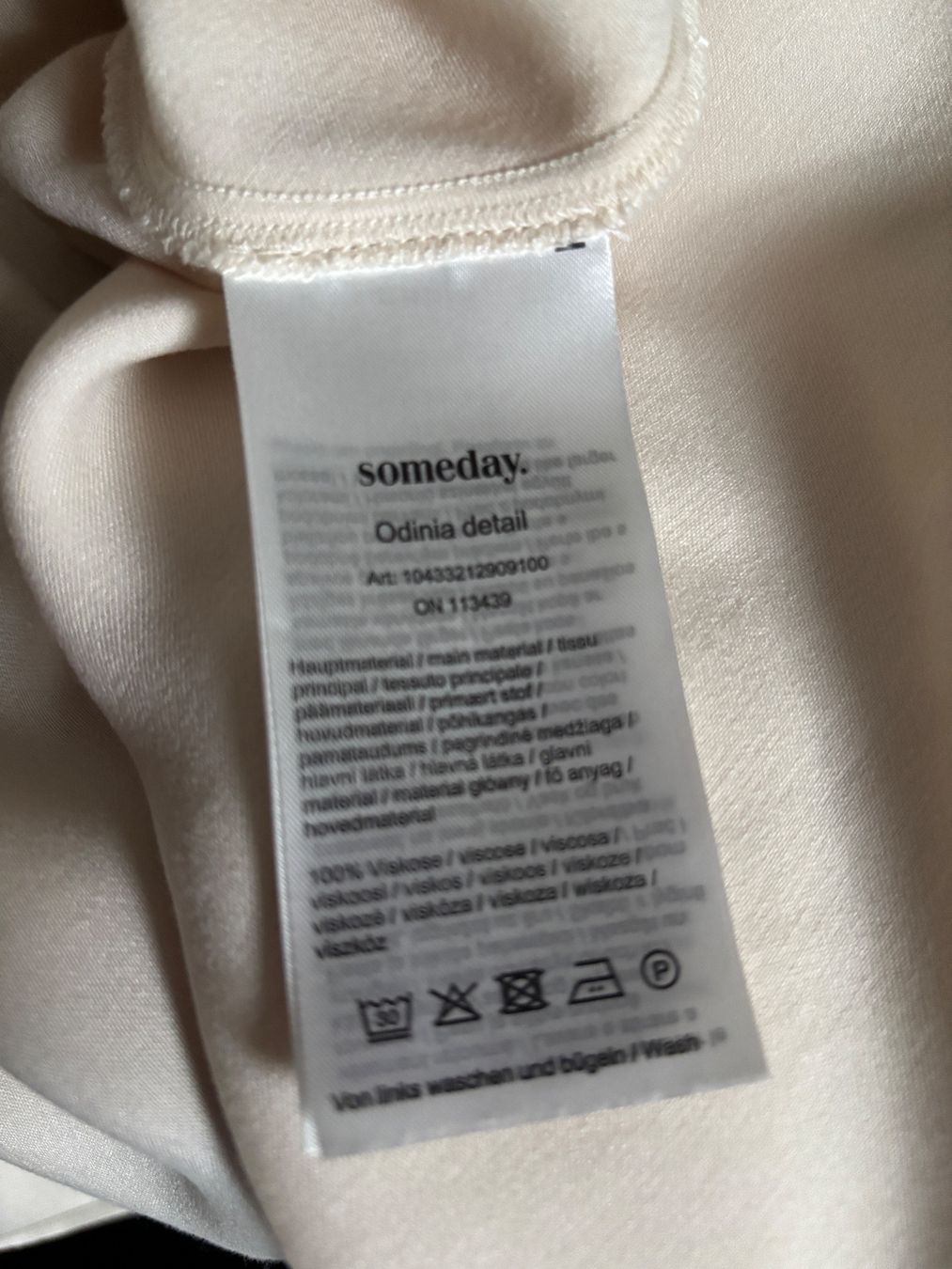 Someday Gonne: SOMEDAY VISKOSE ROCK – Usato da Zürich venduto da STYLEHAUS 4