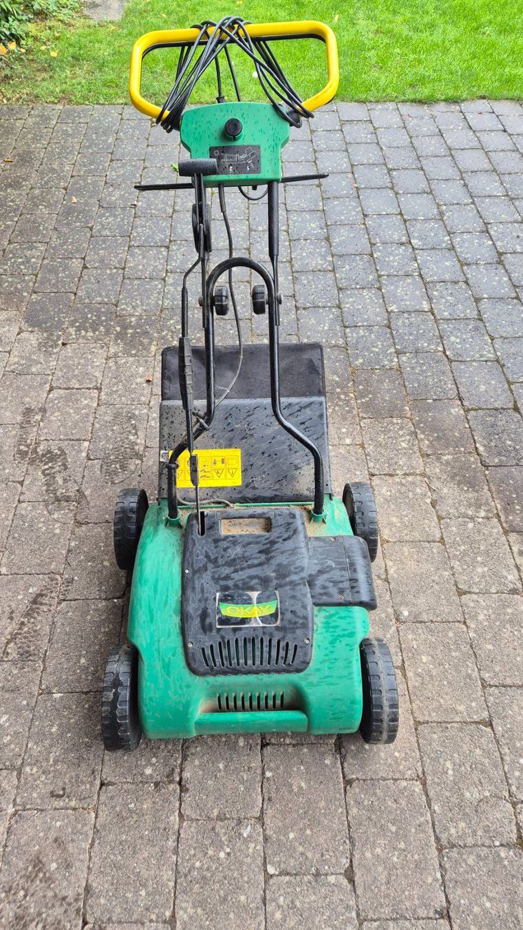 Attrezzi per la lavorazione del suolo: Rasen Vertikultierer – Usato da Villnachern venduto da sev_ghc6