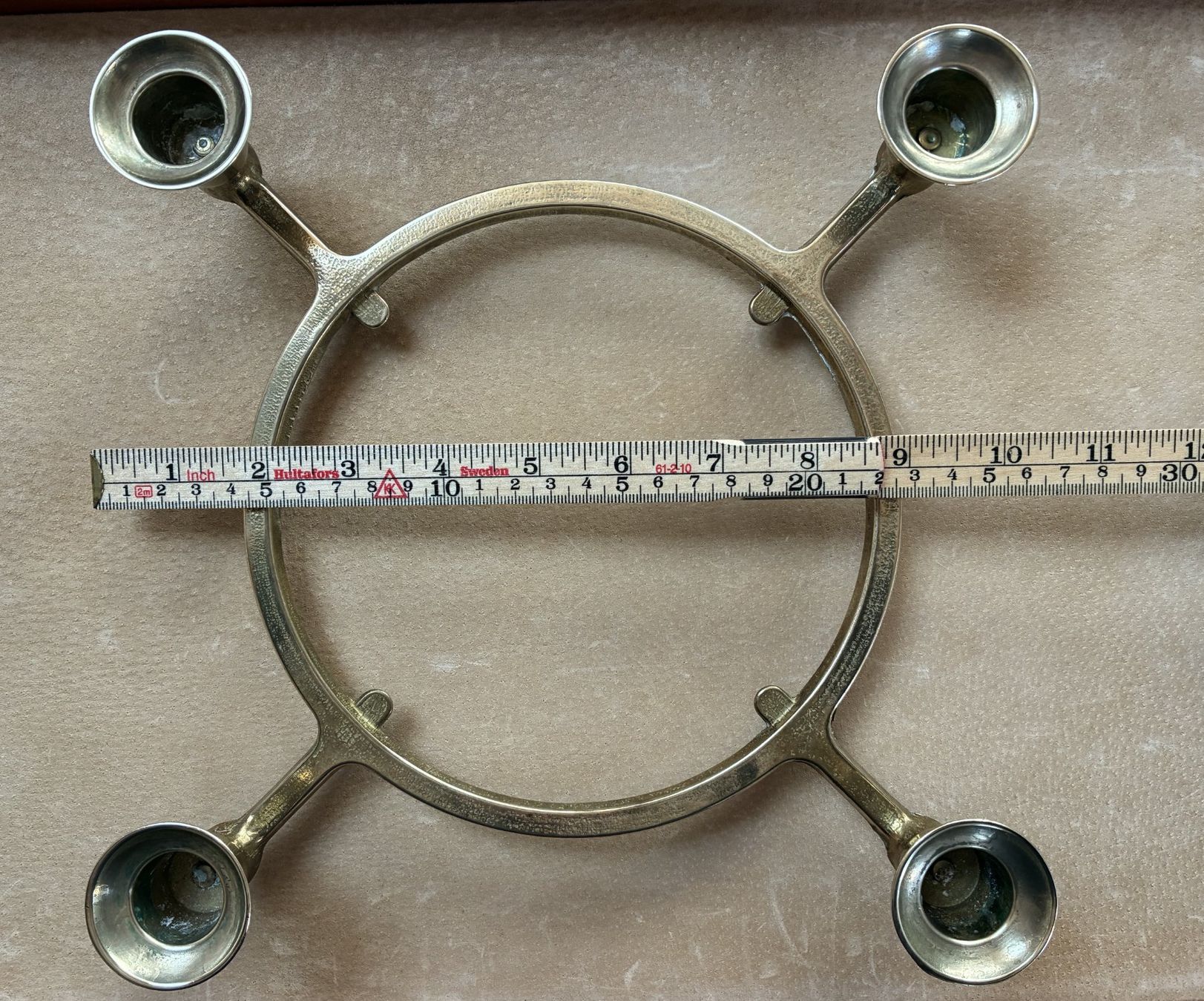 Portacandele: Vintage Runder Kerzenhalter aus Messing – Usato da Ringgenberg BE venduto da ziggythecat