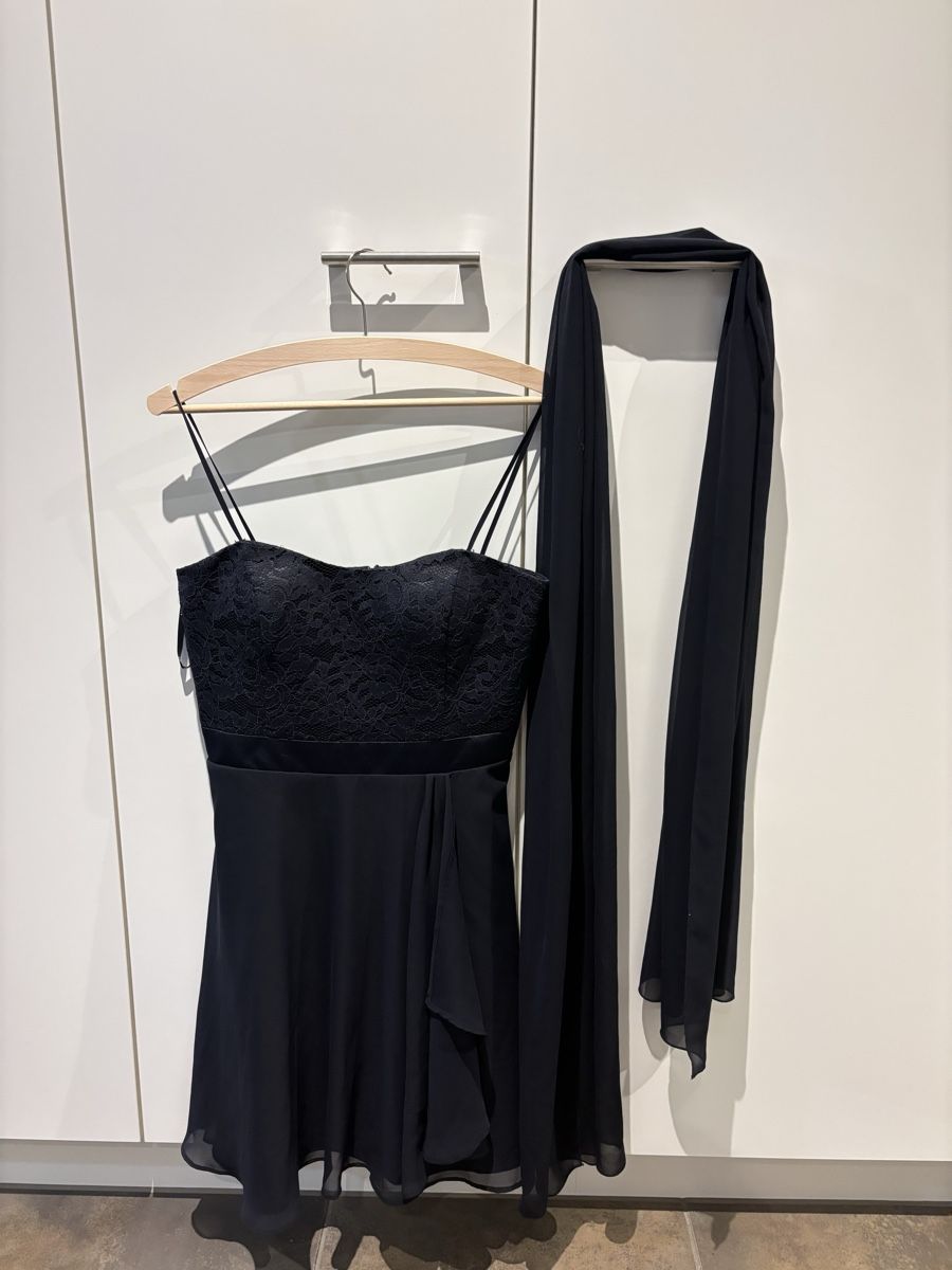 Vestiti: Cocktailkleid Blau – Nuovo (secondo la descrizione) da Gossau SG venduto da laro263