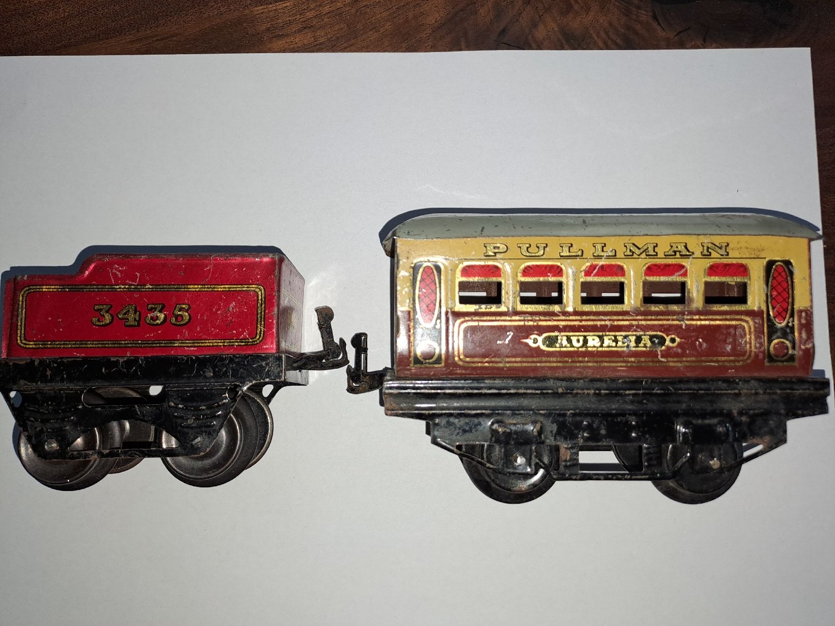 Modellini di ferrovie: 2 Modelleisenbahn Blechwagen, Spur 0 – Usato da Umiken venduto da Rider56