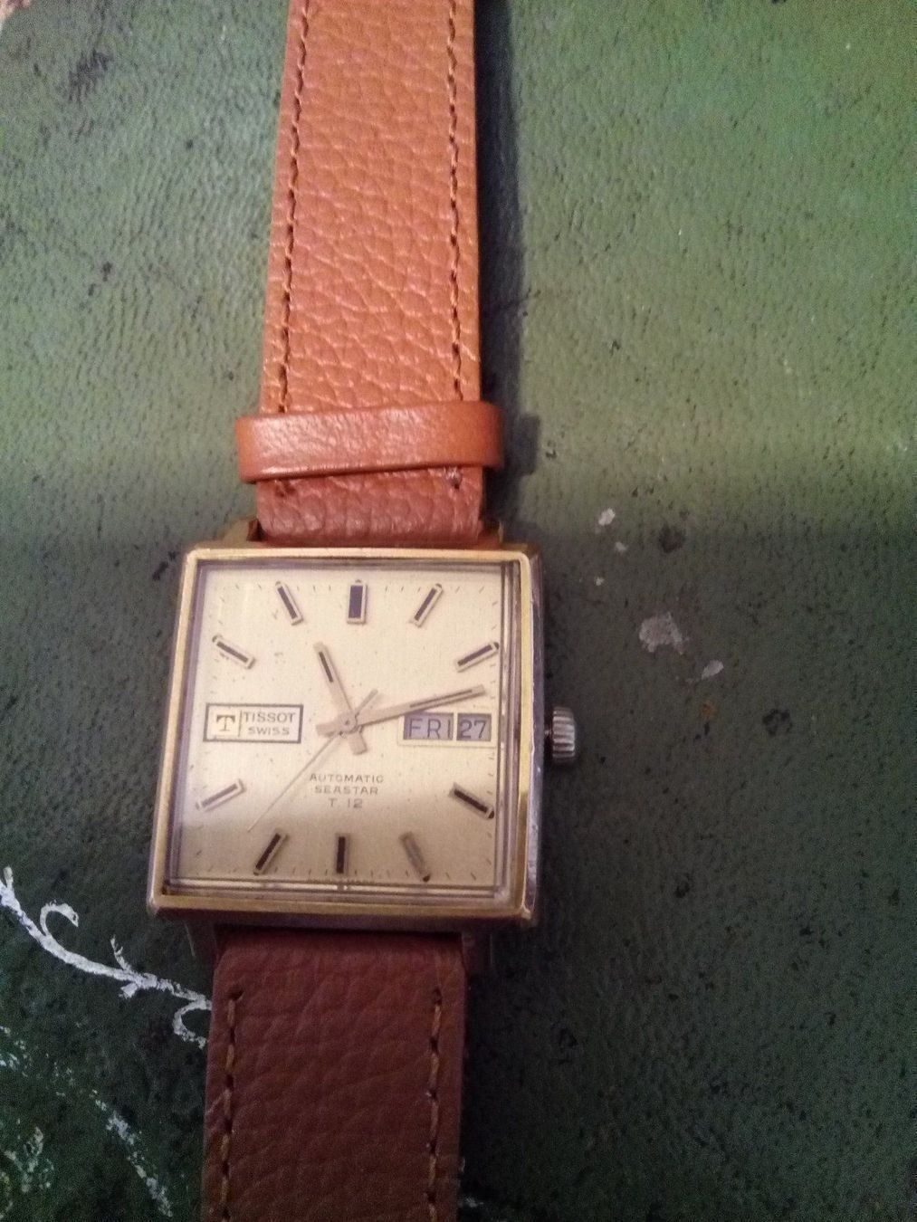 Tissot Orologi: Tissot Seastar eckig Automatik antik – Usato da Lachen SZ venduto da neu-und-antik