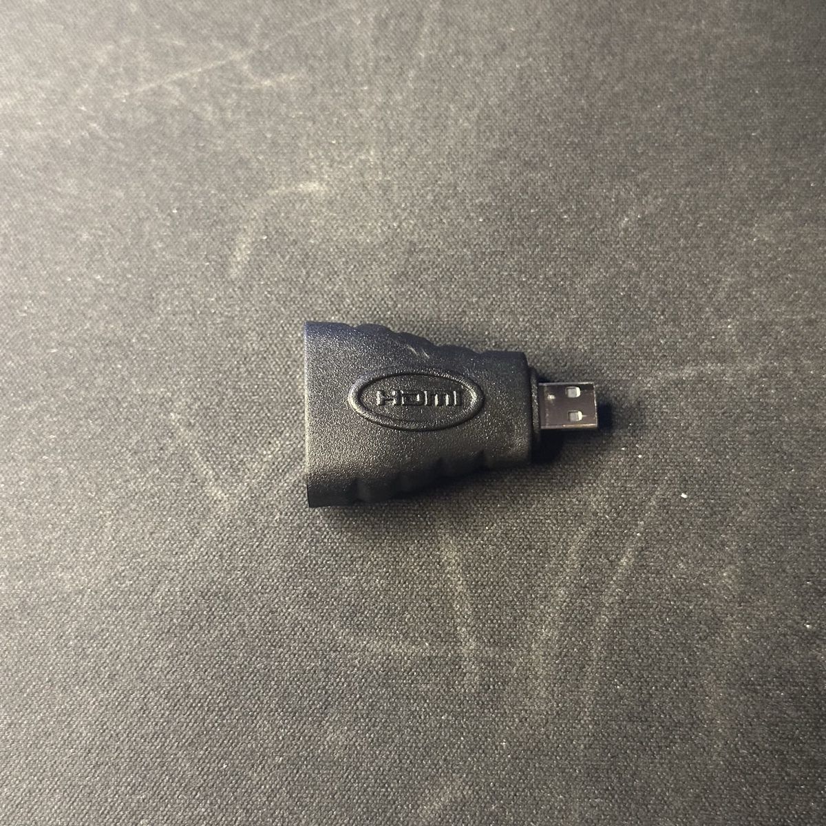 Adattatori: HDMI zu Micro-HDMI Adapter – Nuovo (secondo la descrizione) da Wil SG venduto da shinycardboard